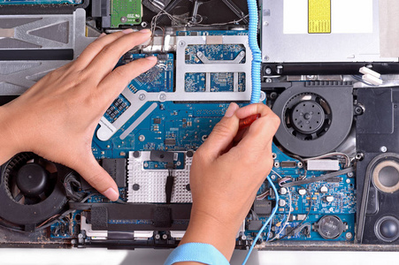 北京極客到家數(shù)碼維修服務(wù)中心